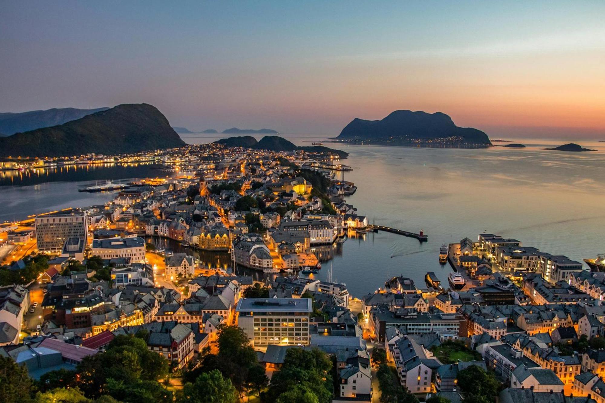 Unik Leilighet I Alesund Sentrum المظهر الخارجي الصورة